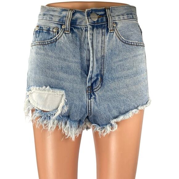 Superdown Womens Blue Distressed Frayed Raw Hem High Waist Denim Jeans Shorts 26 - Picture 1 of 5